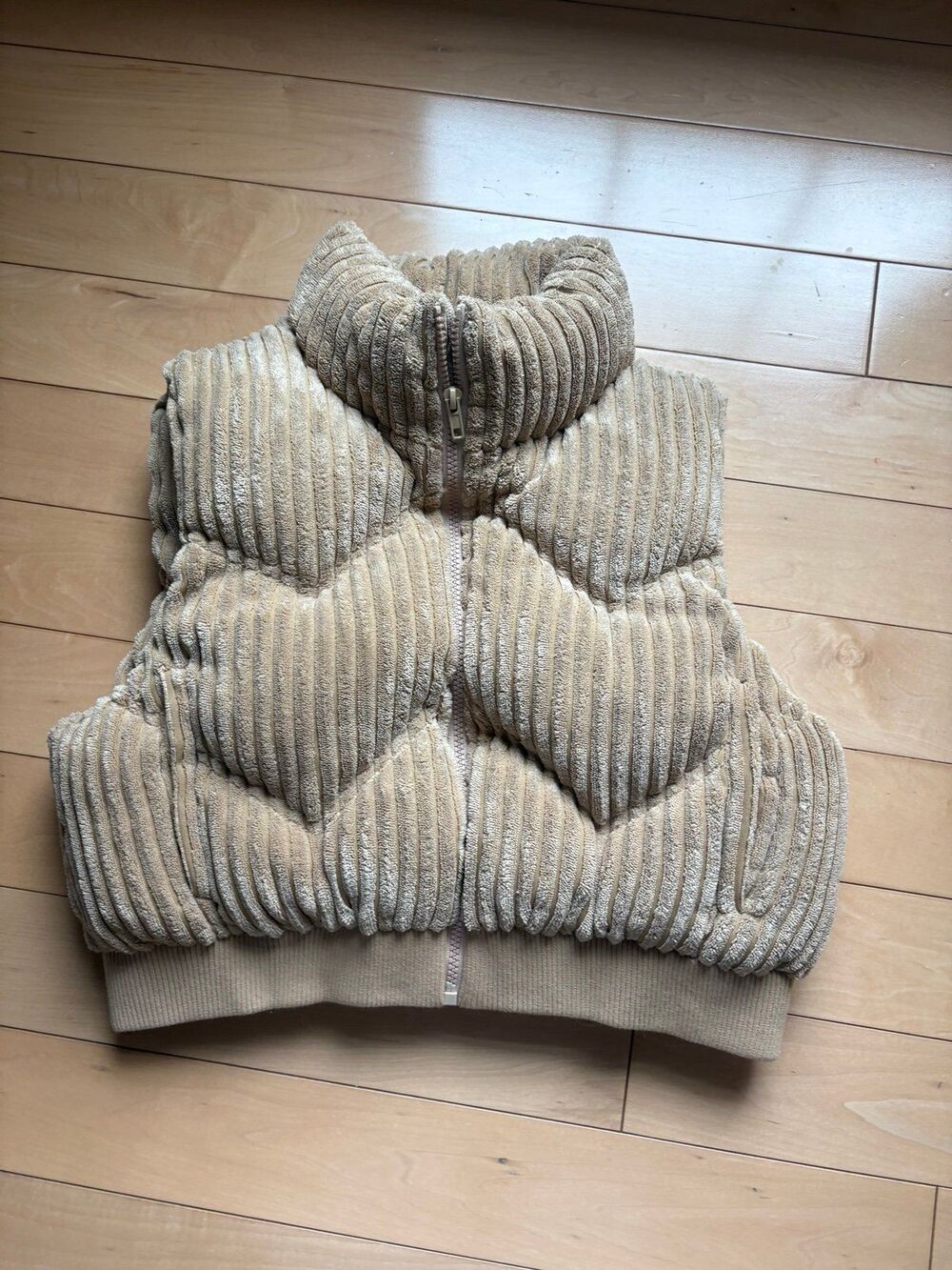 Ladies Blue Blush Plush Vest Size Small  NWT